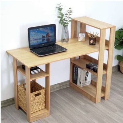 BÀN VI TÍNH CÓ 3 KỆ ĐỂ SÁCH